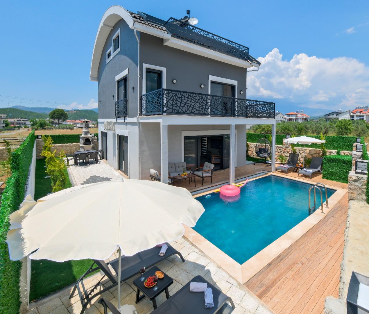 Villa Holiday