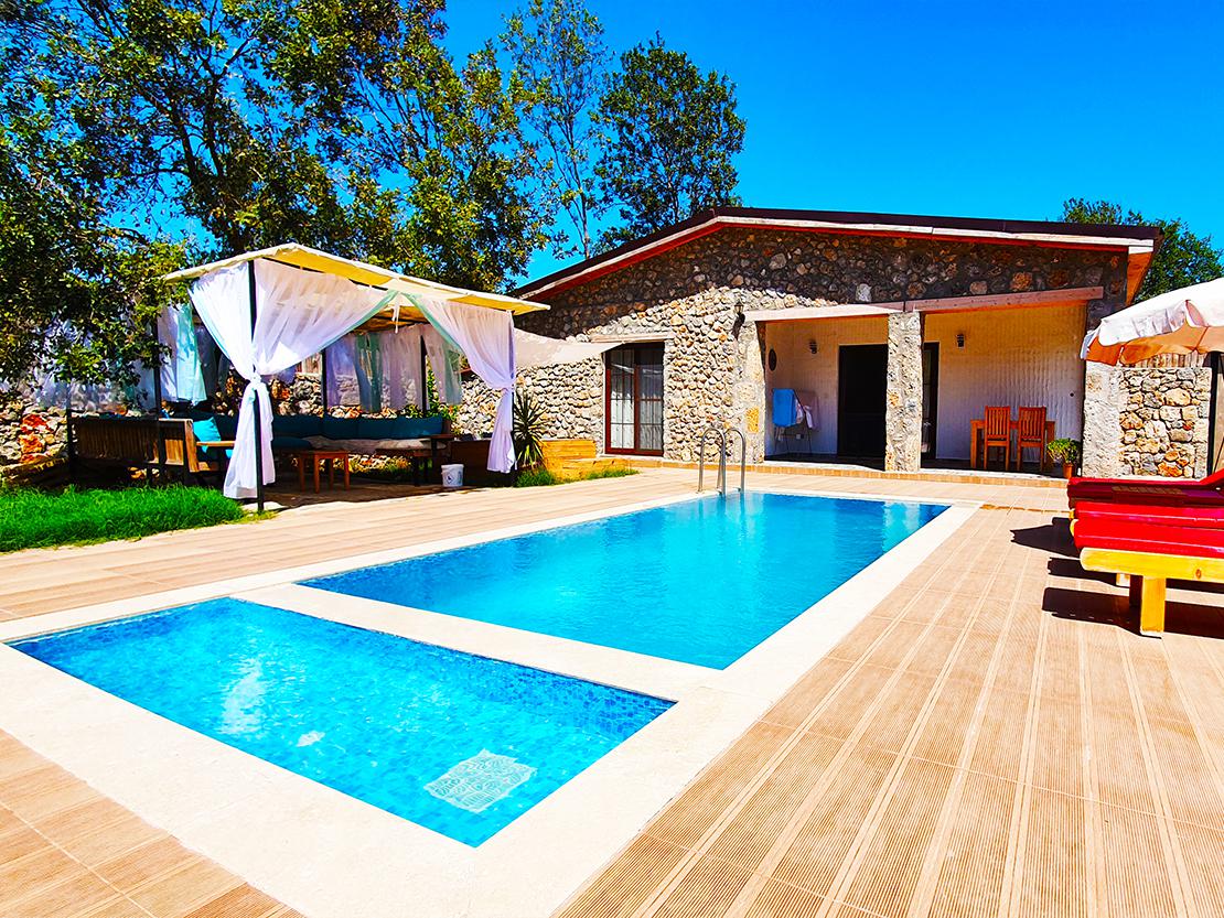 Villa NC Gold