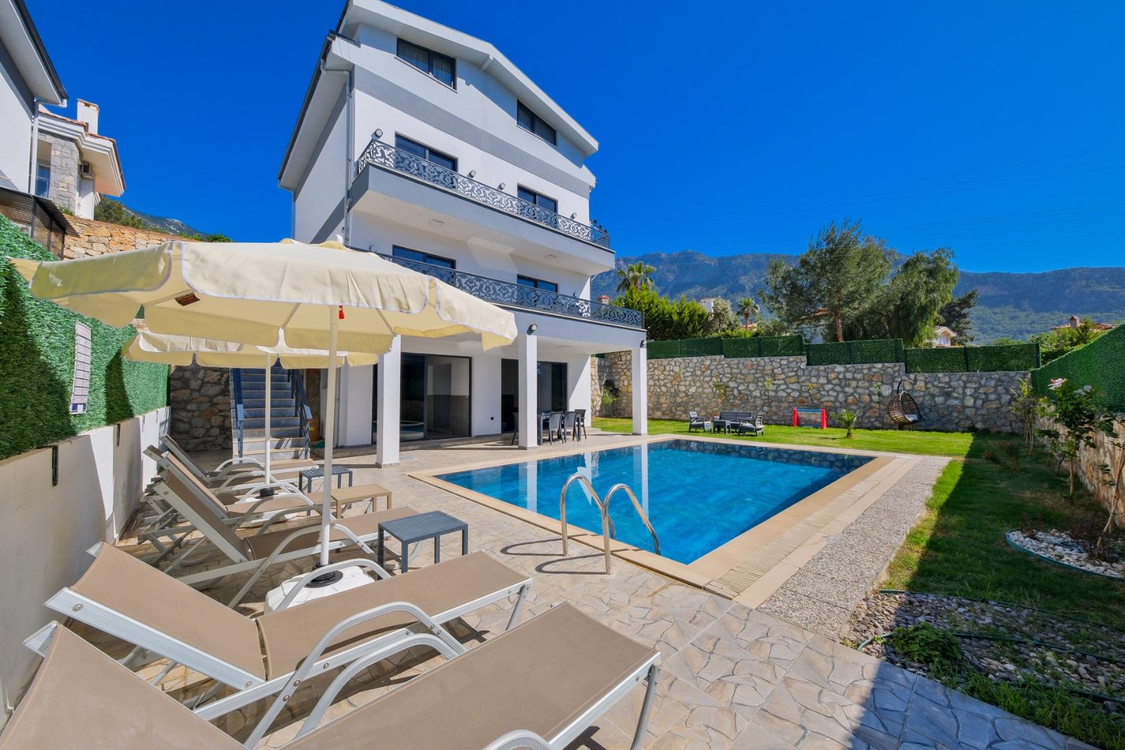 Villa Daisy Blok C