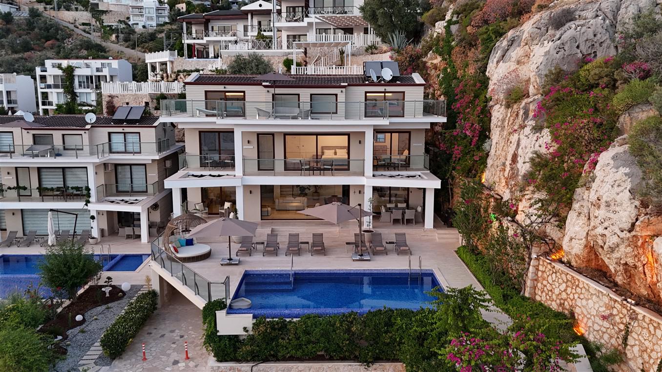 Villa İnsel Agena