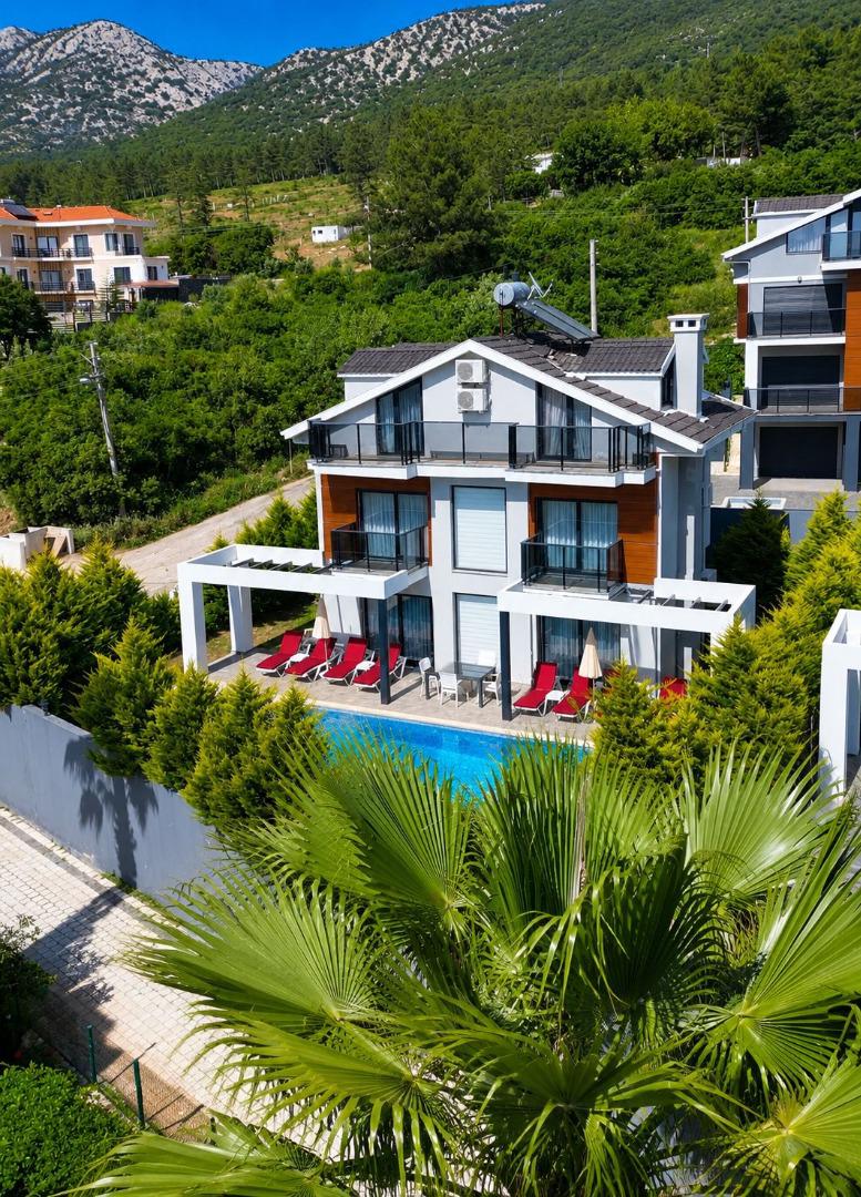 Villa Lazuli