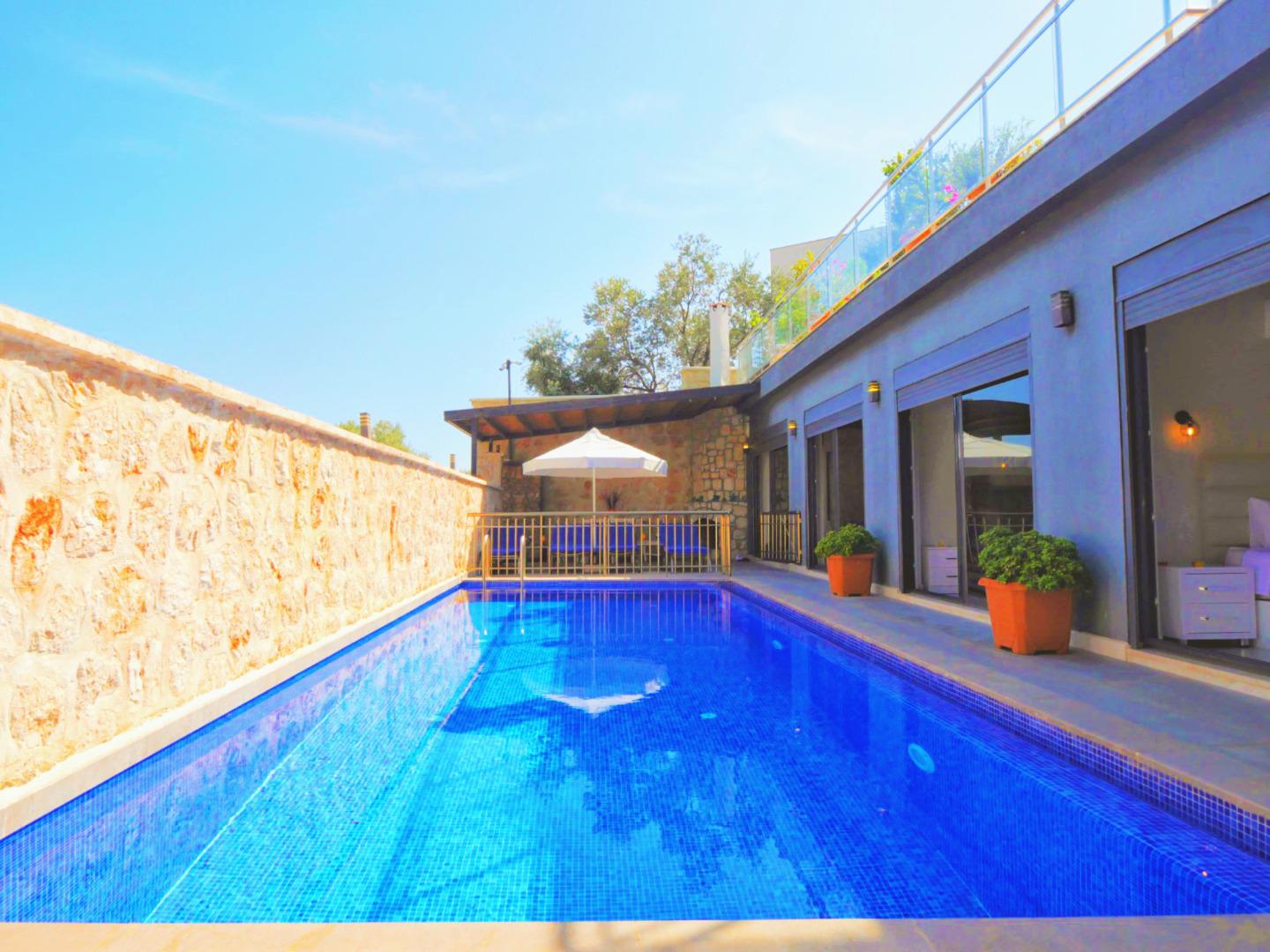 Villa Omaliza