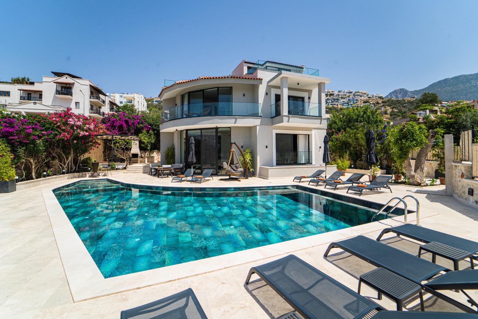 Villa Safran County