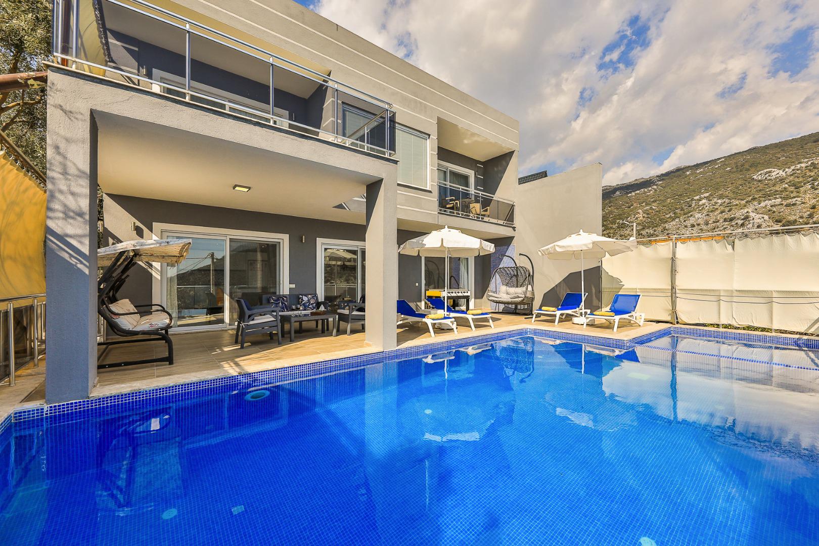 Villa Best