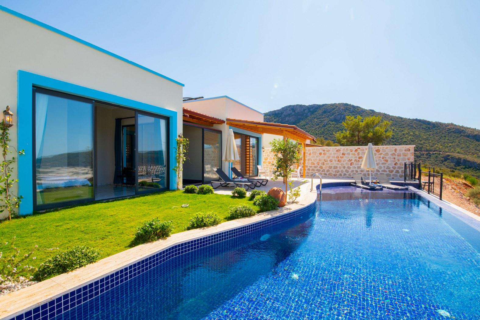 Villa MC Silver